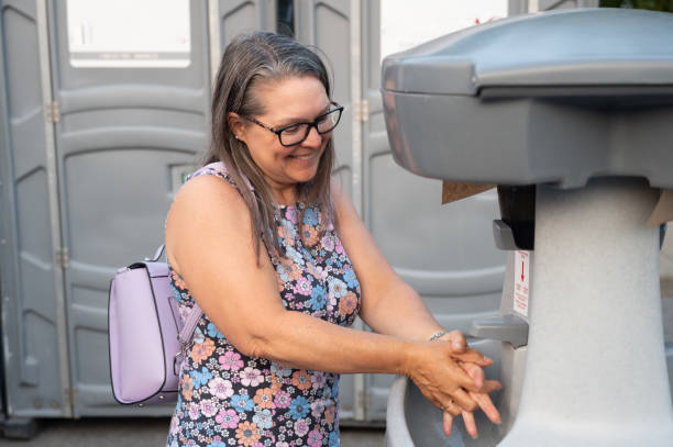 Best Portable toilet rental cost  in Wilder, VT